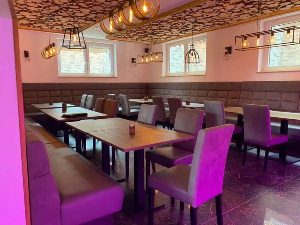 Hotel Wilder Mann Фойхтванген Екстериор снимка